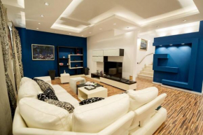 Private Luxury Villa, River View